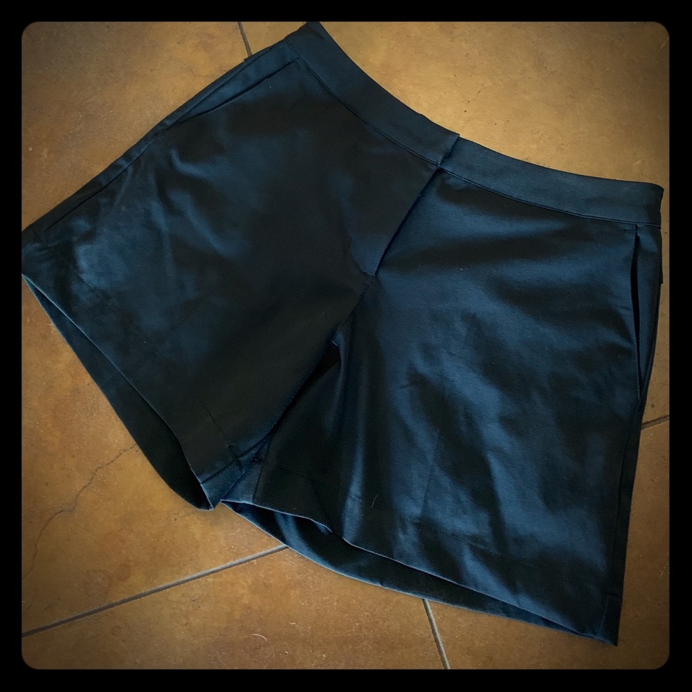 Black Adidas black shorts